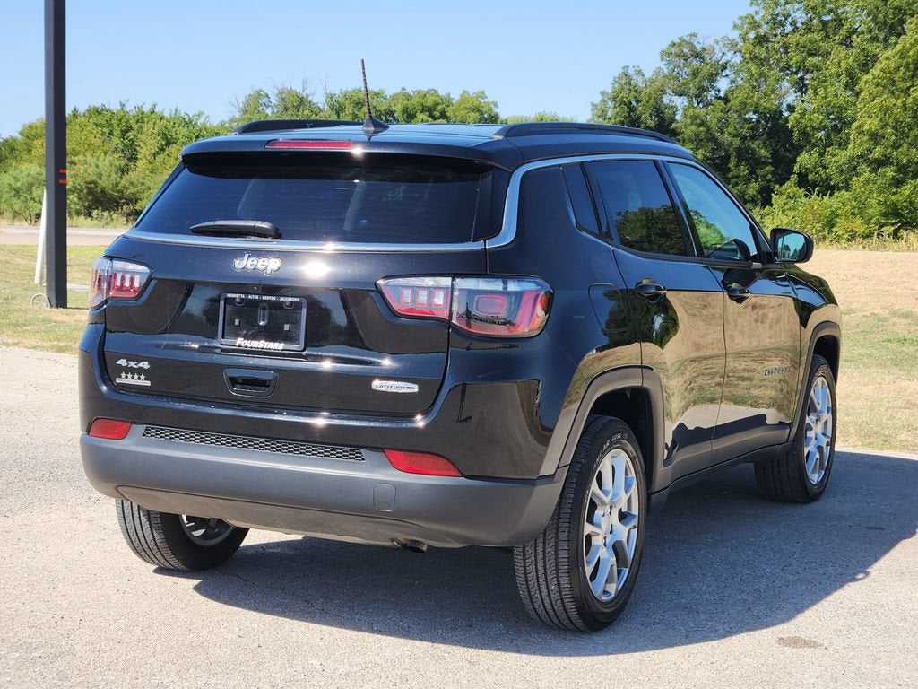 2022 Jeep Compass Latitude Lux