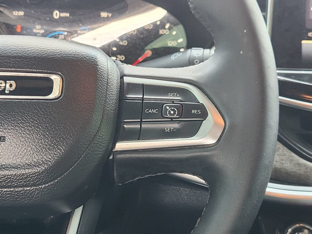 2024 Jeep Compass Latitude Lux