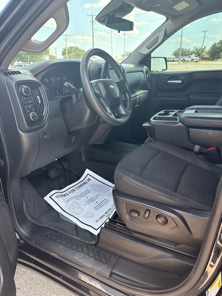 2023 Chevrolet Silverado 1500 Custom
