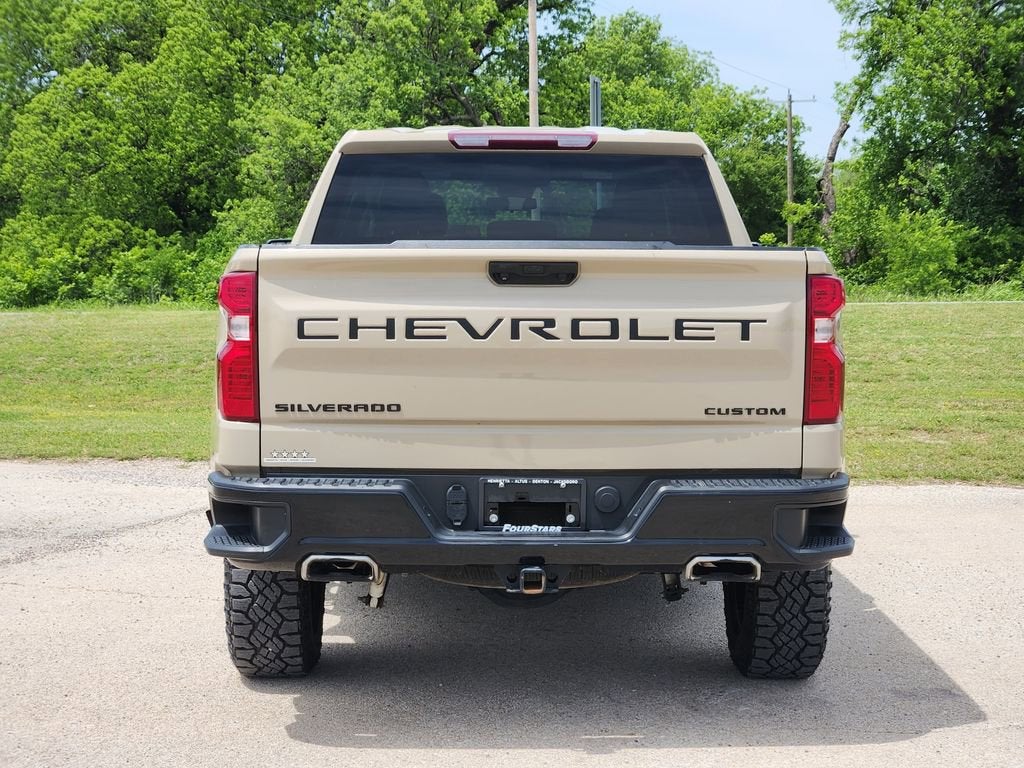 2022 Chevrolet Silverado 1500 Custom Trail Boss