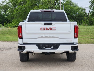 2022 GMC Sierra 1500 Limited AT4