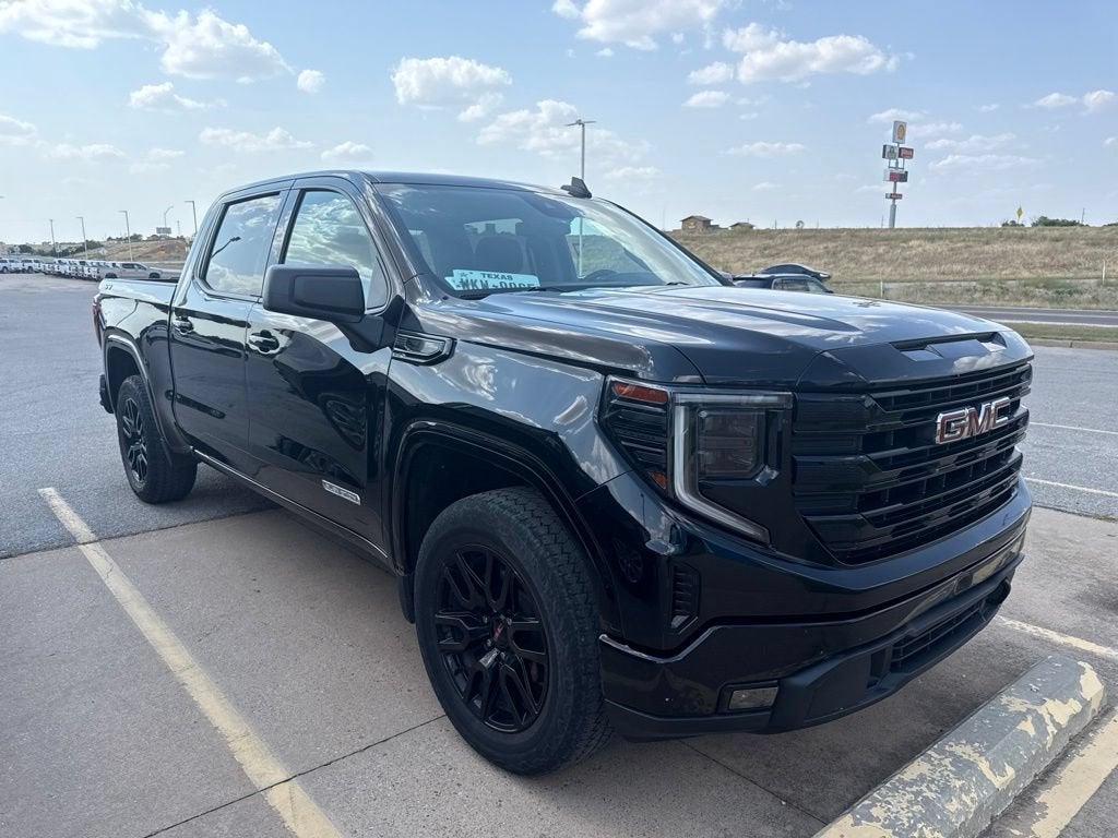 2023 GMC Sierra 1500 Elevation