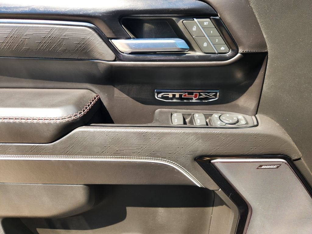 2023 GMC Sierra 1500 AT4X