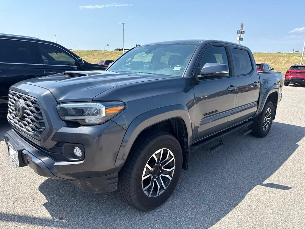 2022 Toyota Tacoma 2WD SR5