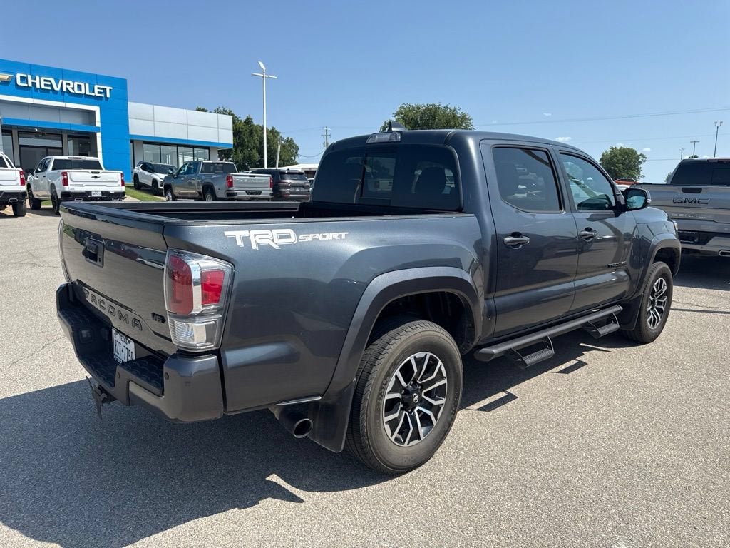 2022 Toyota Tacoma 2WD SR5