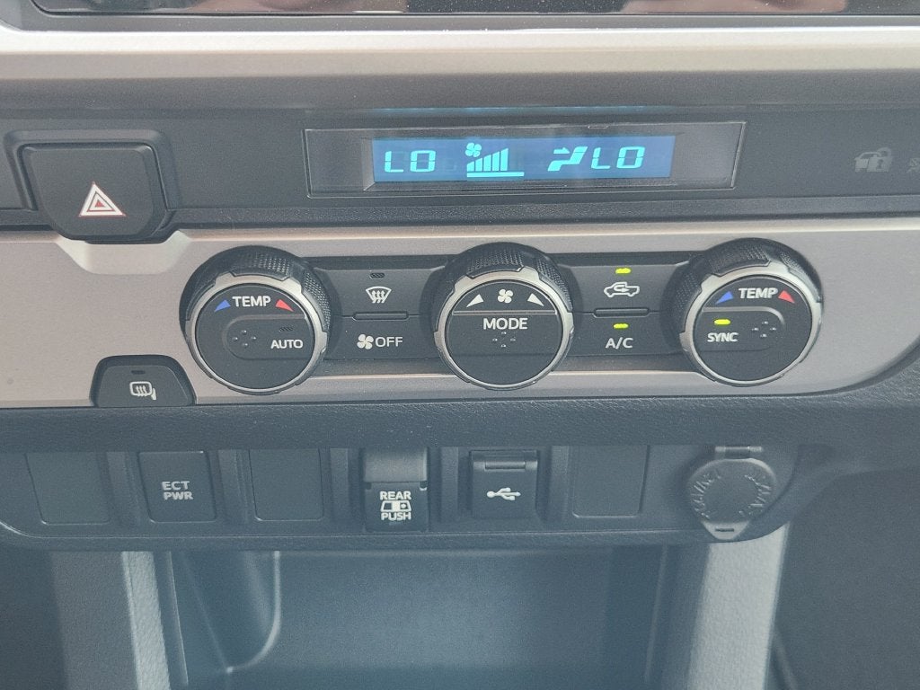 2022 Toyota Tacoma 2WD SR5