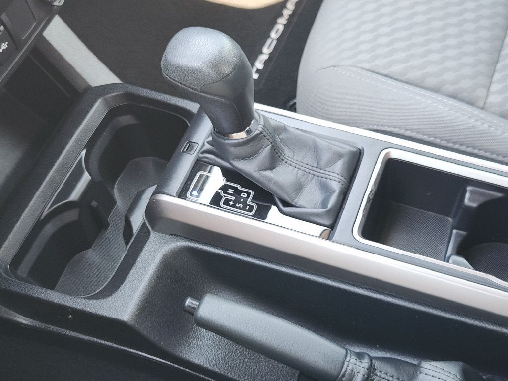 2022 Toyota Tacoma 2WD SR5
