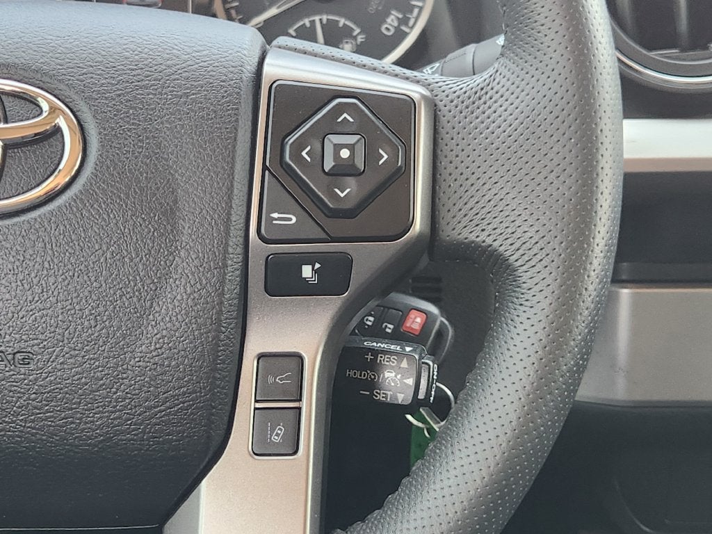 2022 Toyota Tacoma 2WD SR5