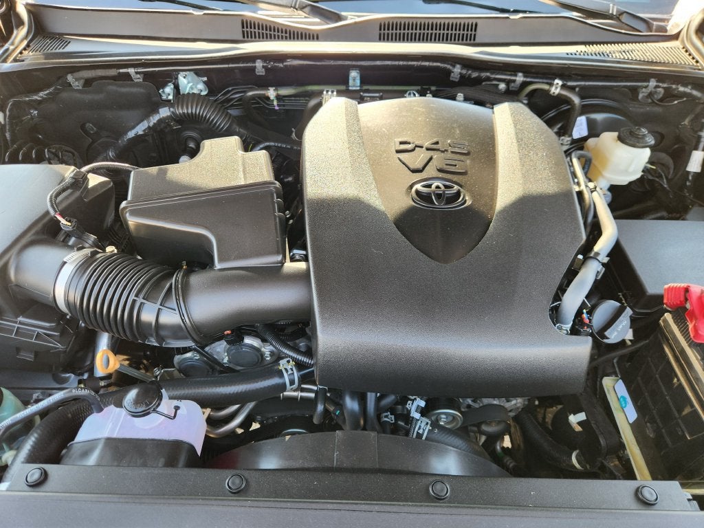 2022 Toyota Tacoma 2WD SR5