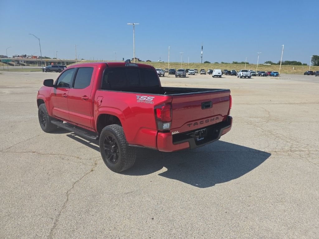 2022 Toyota Tacoma 2WD SR