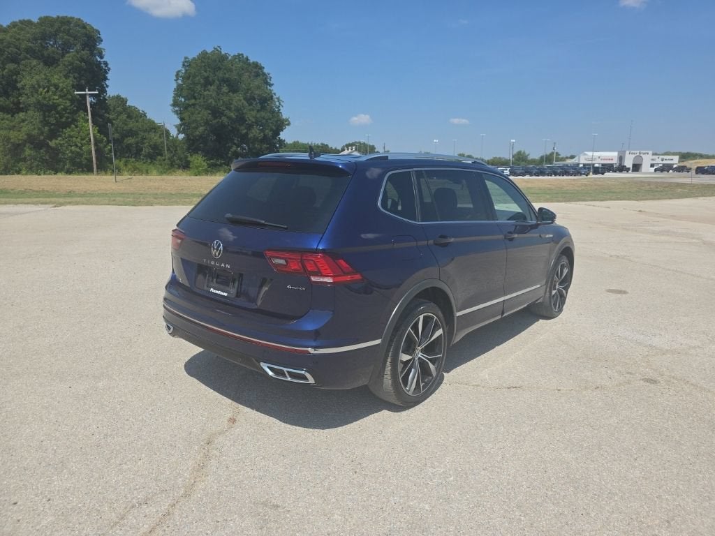 2022 Volkswagen Tiguan SEL R-Line