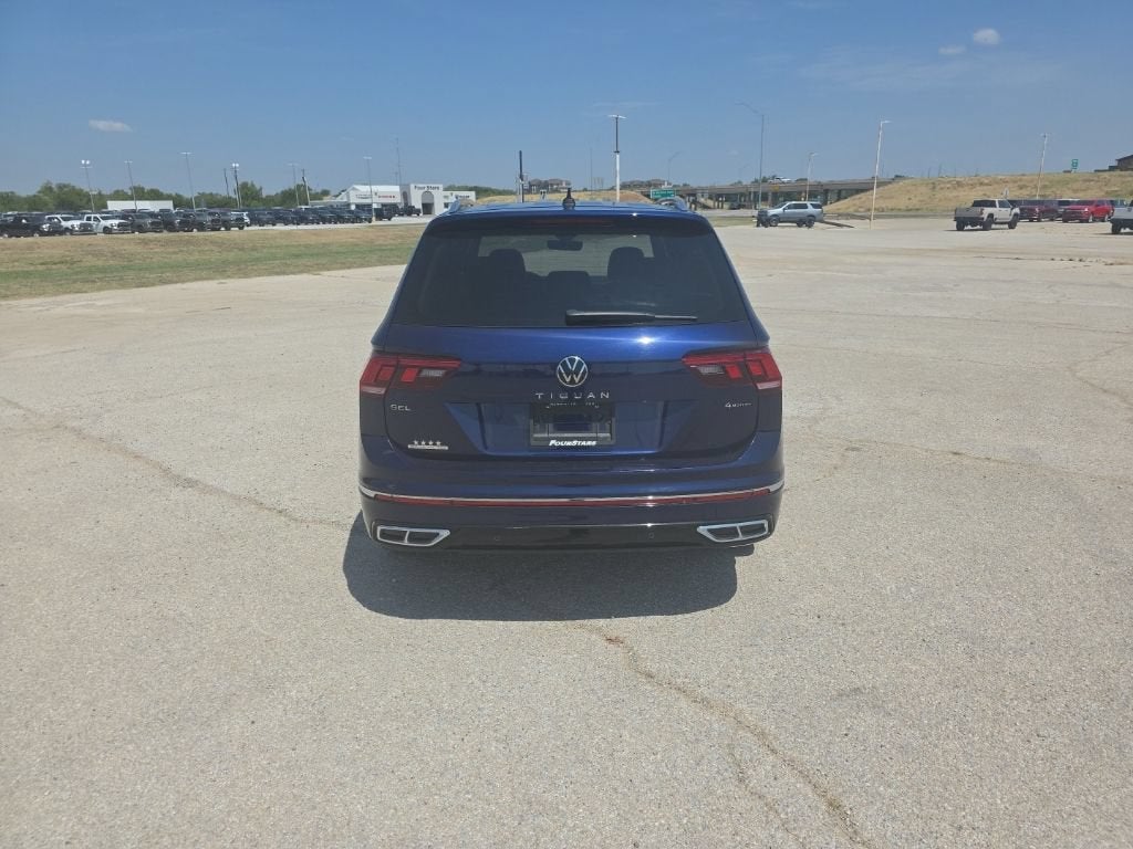 2022 Volkswagen Tiguan SEL R-Line