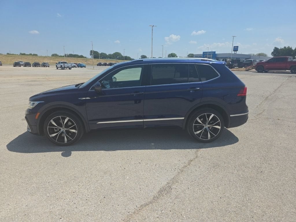 2022 Volkswagen Tiguan SEL R-Line