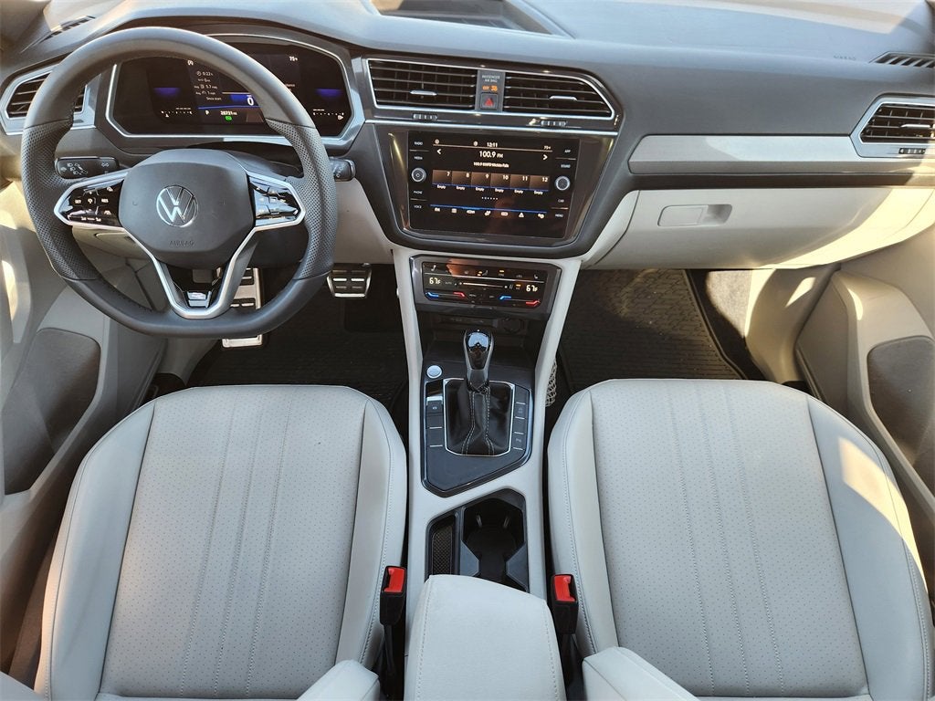 2022 Volkswagen Tiguan SE R-Line Black