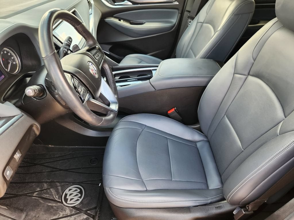 2022 Buick Enclave Essence