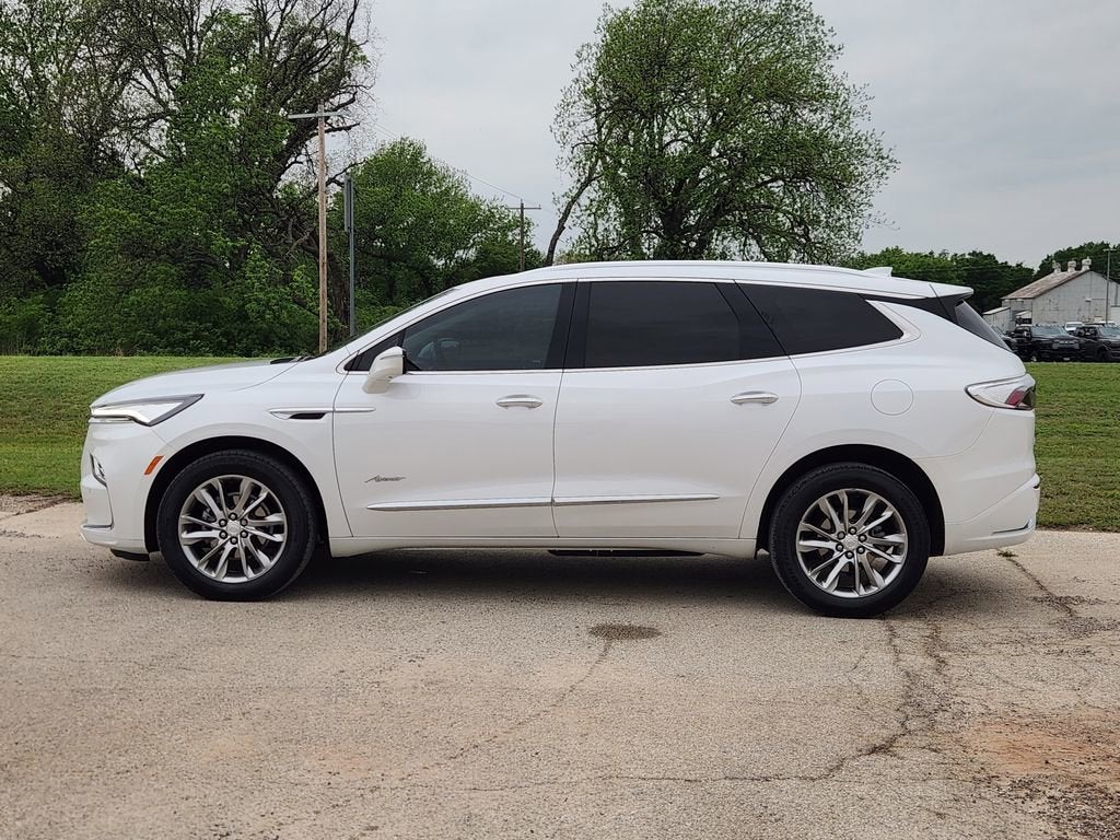 2022 Buick Enclave Avenir