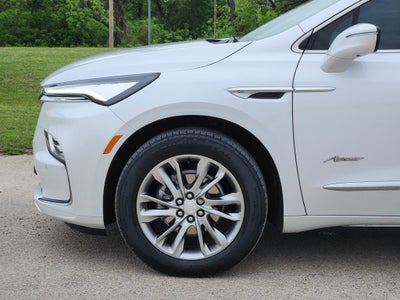 2022 Buick Enclave Avenir