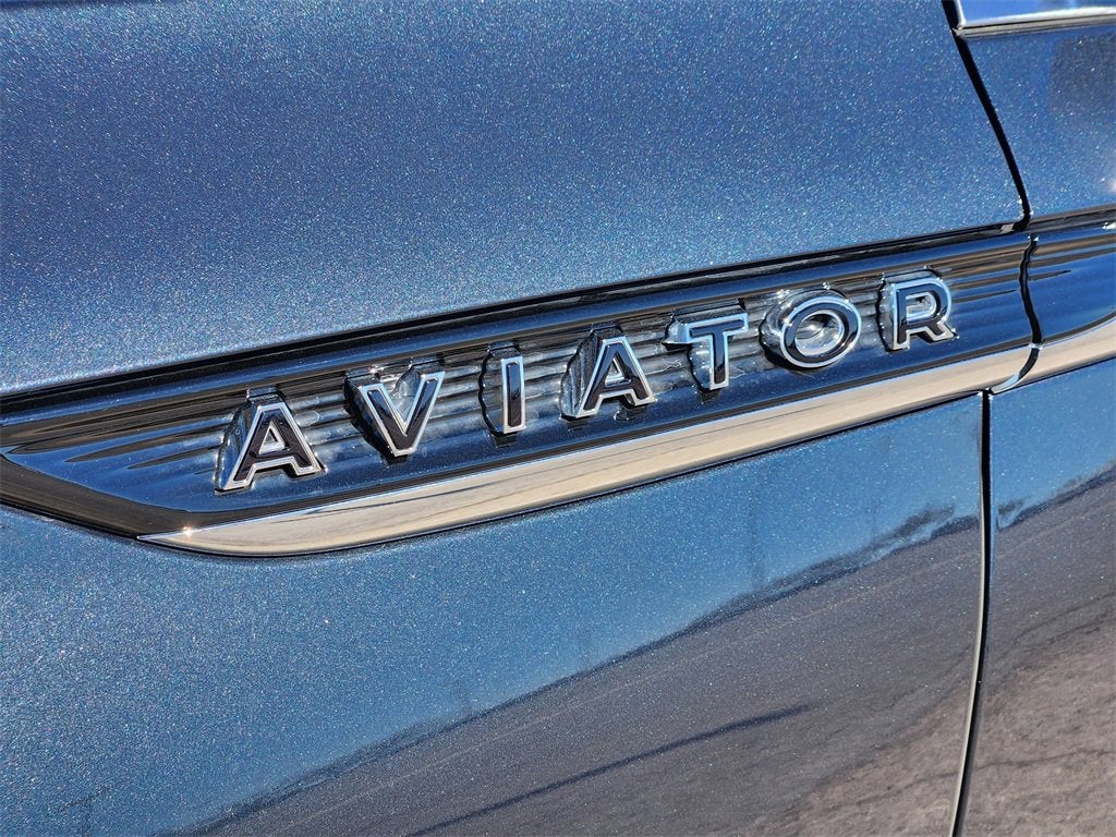 2022 Lincoln Aviator Black Label