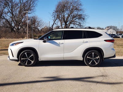 2021 Toyota Highlander XSE