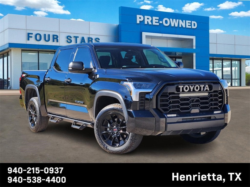 2023 Toyota Tundra 4WD SR5