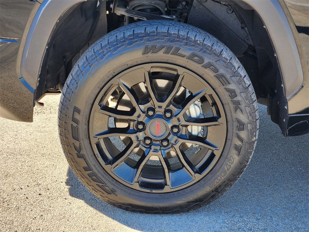 2023 Toyota Tundra 4WD SR5