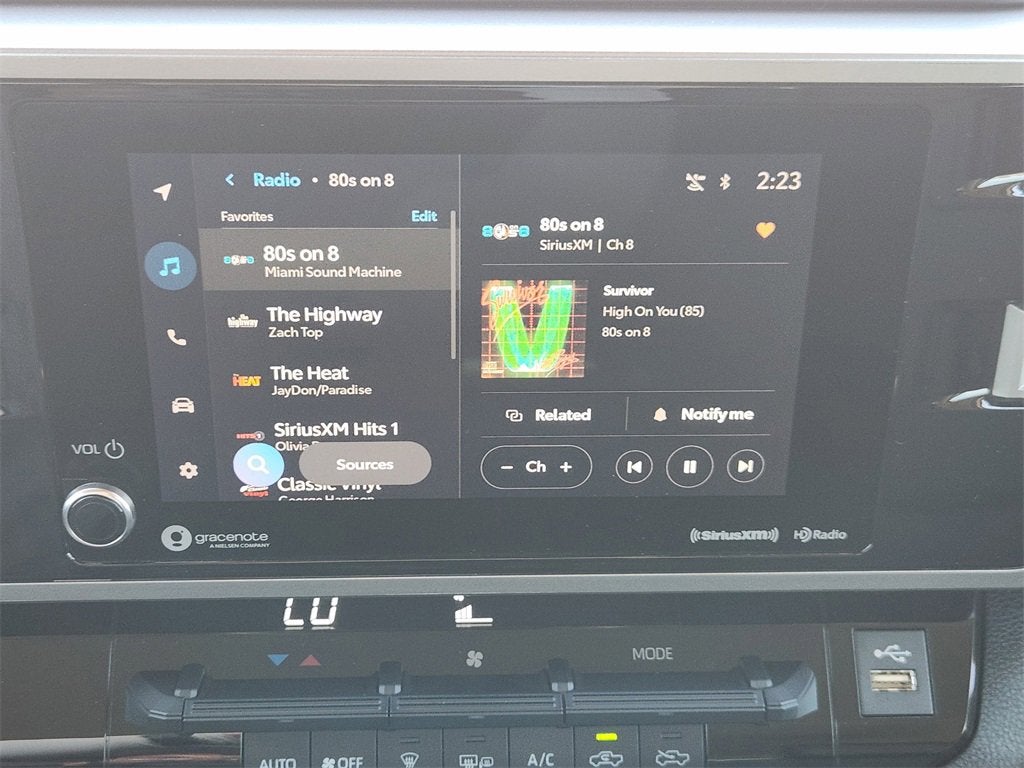 2023 Toyota Tundra 4WD SR5