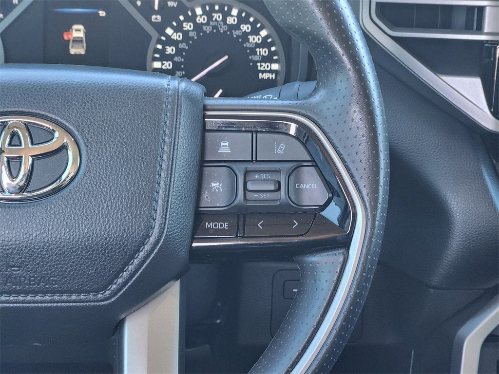 2023 Toyota Tundra 4WD SR5