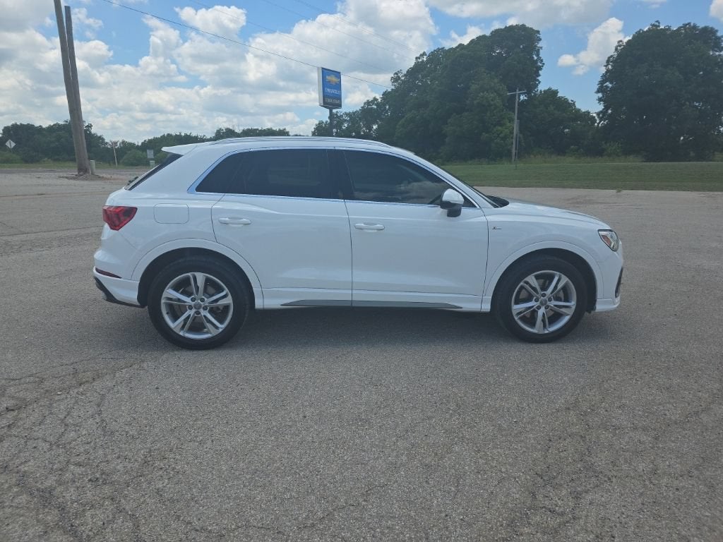 2020 Audi Q3 S line Premium Plus